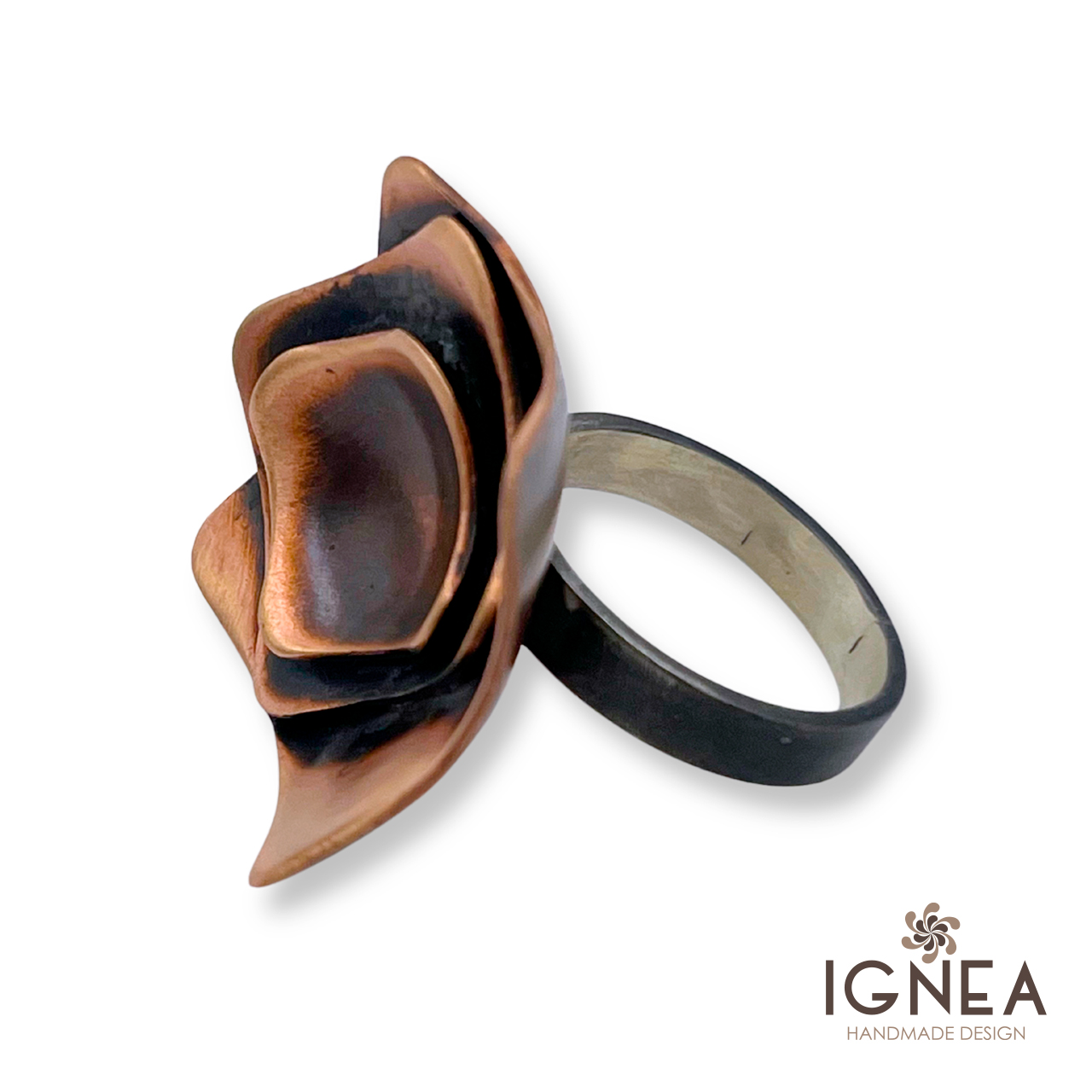Anillo Cuadrado Embutido Aura